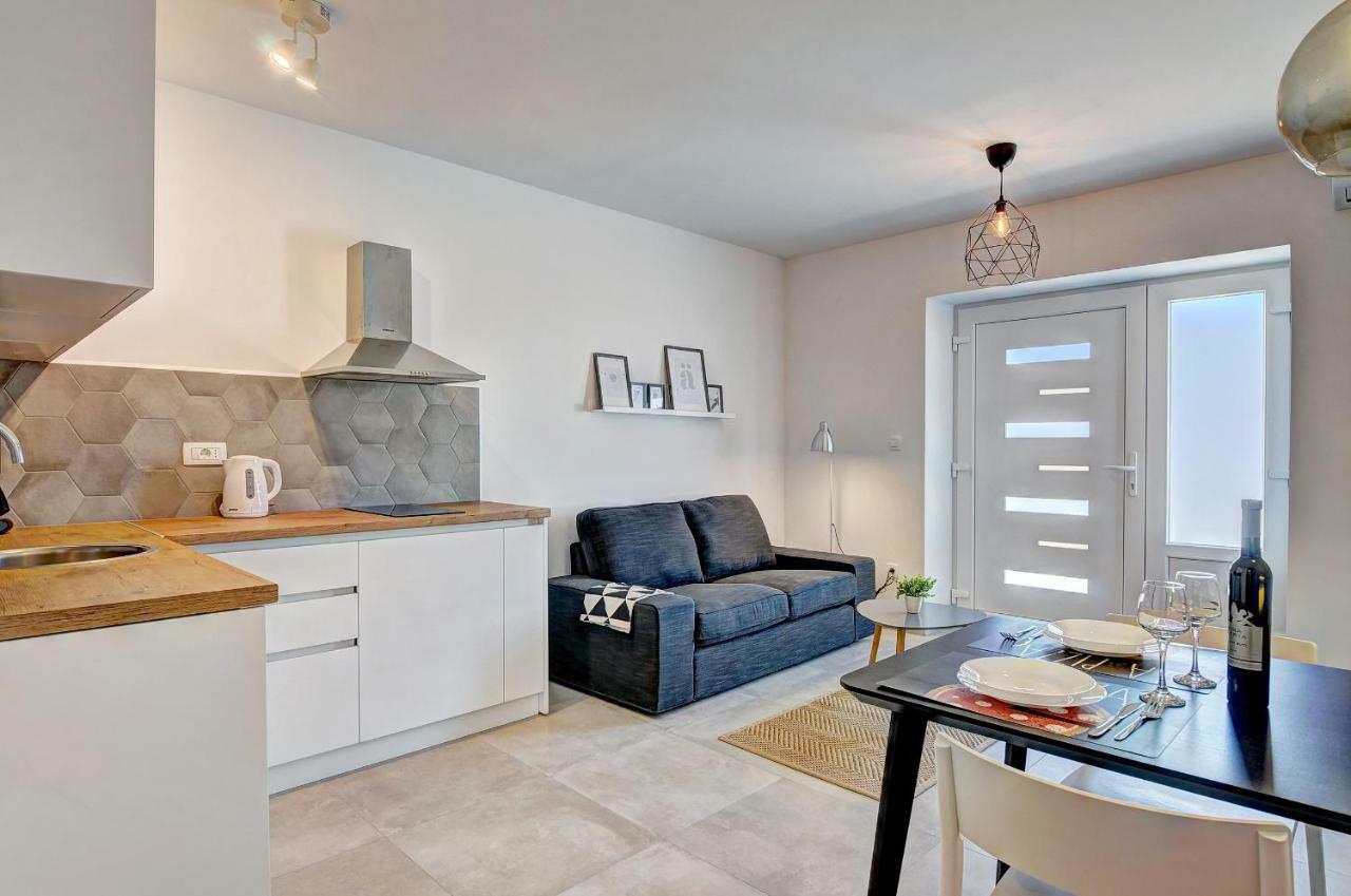 Apartman M Διαμέρισμα Πούλα Εξωτερικό φωτογραφία